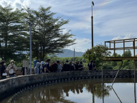 Sinh viên lớp 66.CNMT tham quan kiến tập tại khu xử lý nước thải tập trung KCN Suối Dầu