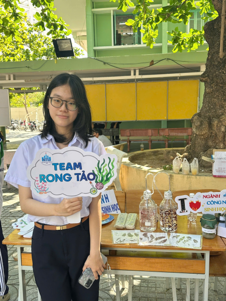 KHI NGỌN LỬA STEM "RỰC CHÁY" TẠI TRƯỜNG THPT Nguyễn Văn Trỗi – NHA TRANG! 🧬⚡