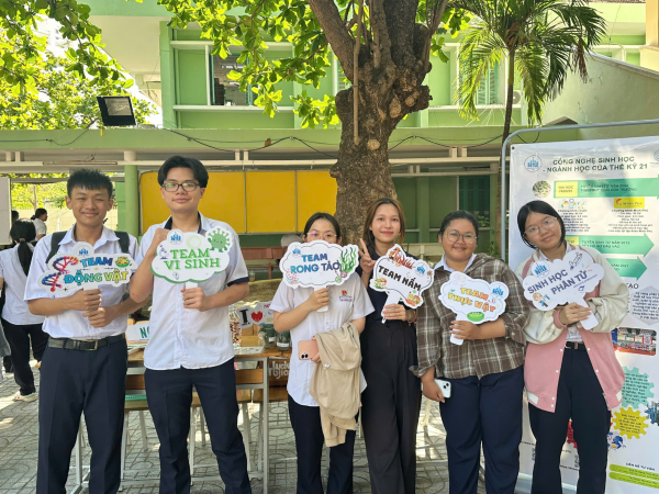 KHI NGỌN LỬA STEM "RỰC CHÁY" TẠI TRƯỜNG THPT Nguyễn Văn Trỗi – NHA TRANG! 🧬⚡