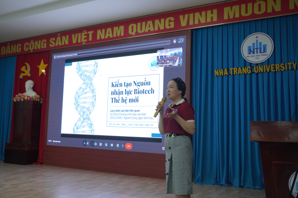 Hội thảo lấy ý kiến các bên liên quan về Chương trình đào tạo ngành Công nghệ sinh học