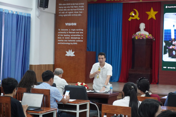 Hội thảo lấy ý kiến các bên liên quan về Chương trình đào tạo ngành Công nghệ sinh học