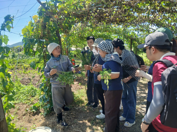 Chuyến đi học tập thực tế của tập thể lớp 66.CNSH