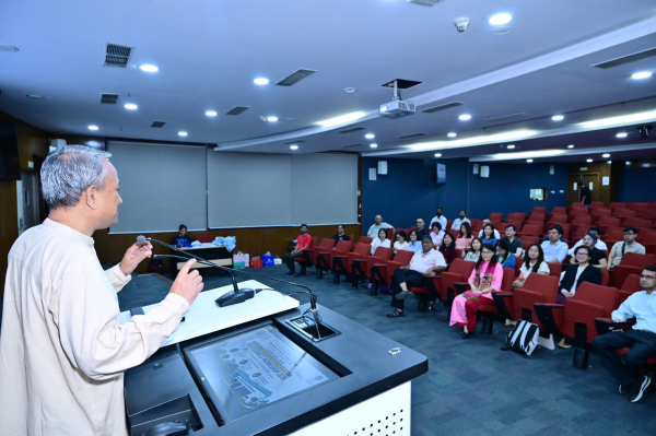 GIẢNG VIÊN KHOA CÔNG NGHỆ SINH HỌC – NTU THAM DỰ KHÓA ĐÀO TẠO QUỐC TẾ VỀ PROTEOMICS & METABOLOMICS TẠI ẤN ĐỘ 