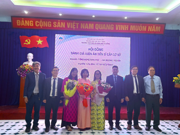NGHIÊN CỨU SINH LÊ THỊ KIỀU OANH BẢO VỆ THÀNH CÔNG LUẬN ÁN TIẾN SĨ CẤP CƠ SỞ
