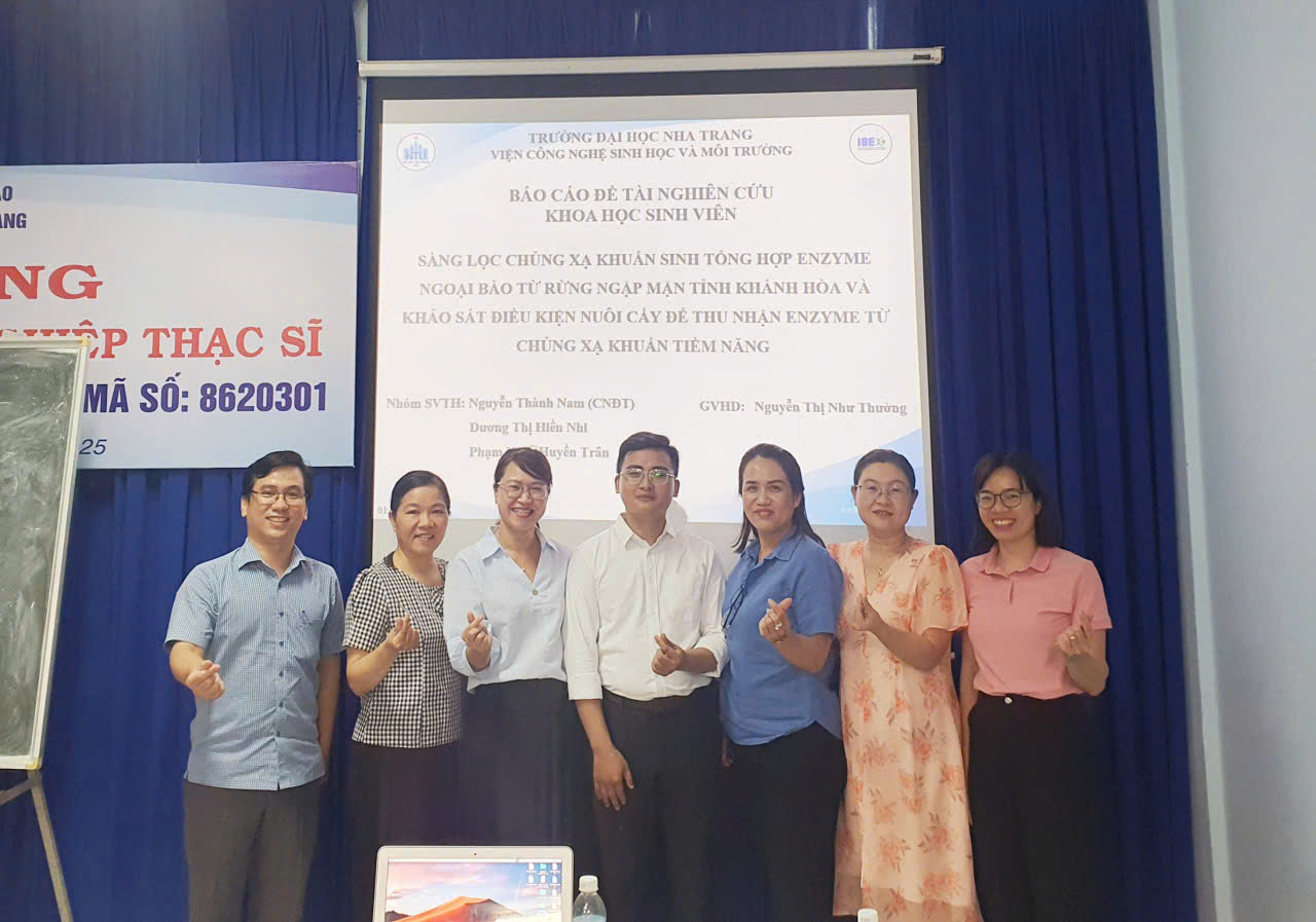 Hội đồng Nghiệm thu Đề tài NCKH Sinh viên năm 2025 tại Viện CNSH & MT