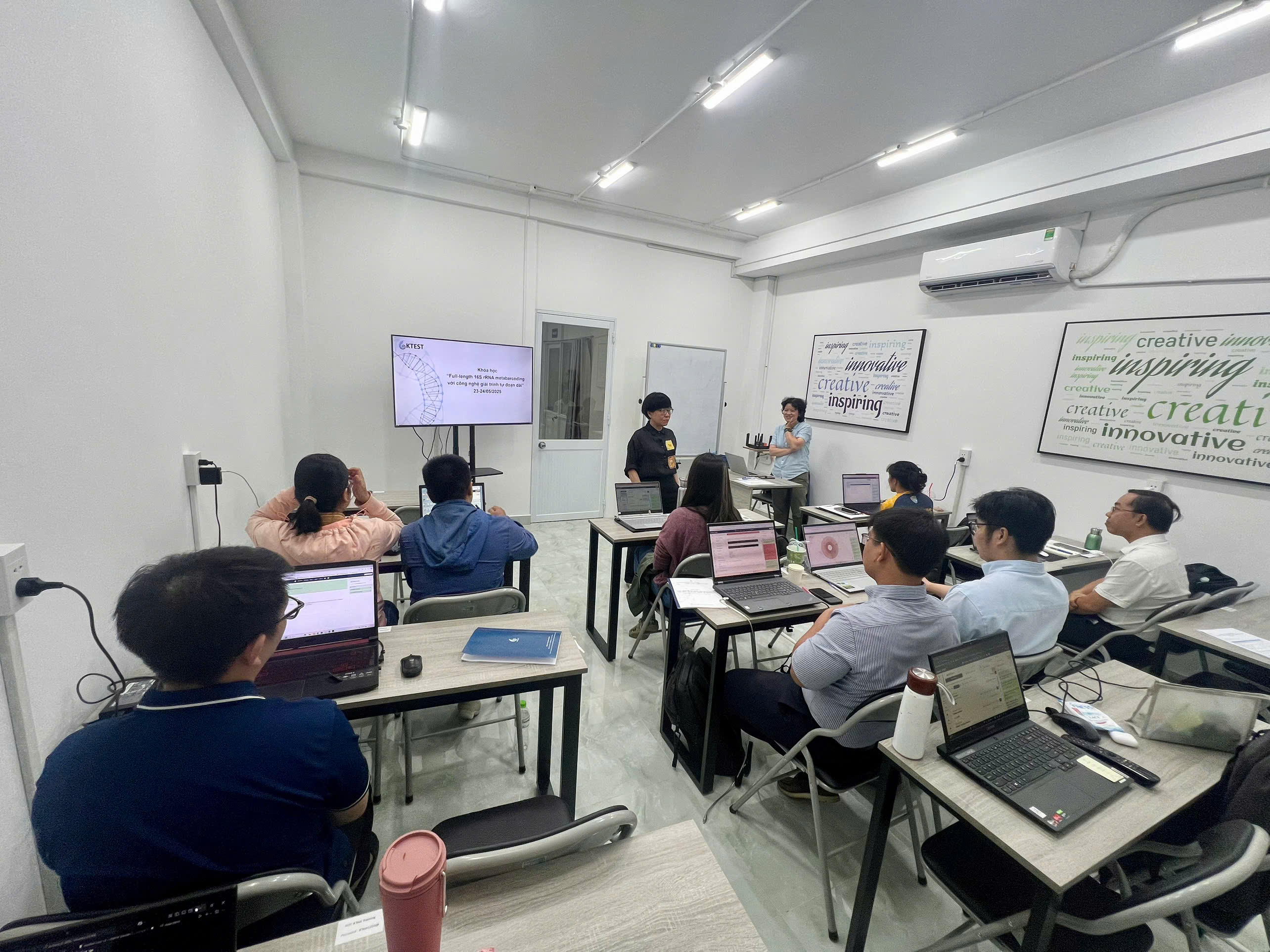 Giảng viên Viện CNSHMT tham dự khóa tập huấn "Full-length 16S rRNA Metabarcoding với công nghệ giải trình tự đoạn dài"